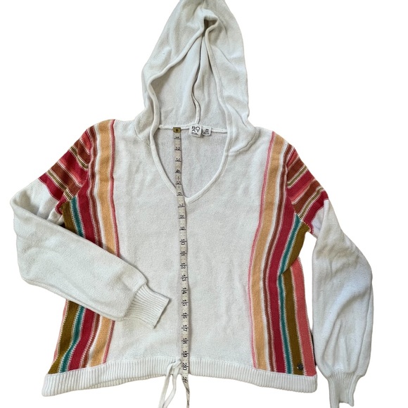 Roxy Small Hooded Sweater Baja Style with Drawstring Bottom - Picture 6 of 6